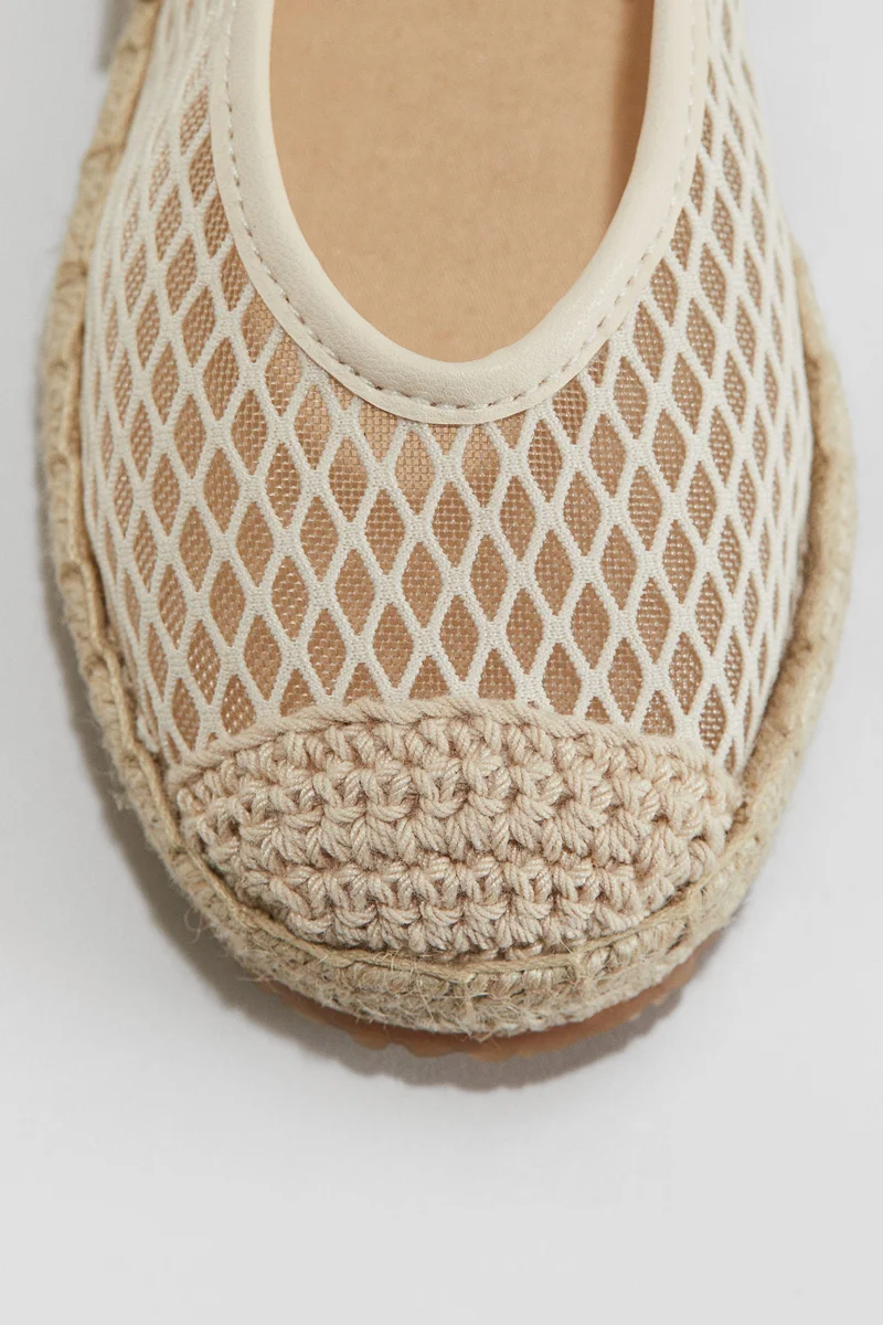 اتش اند ام حذاء إسبادريل