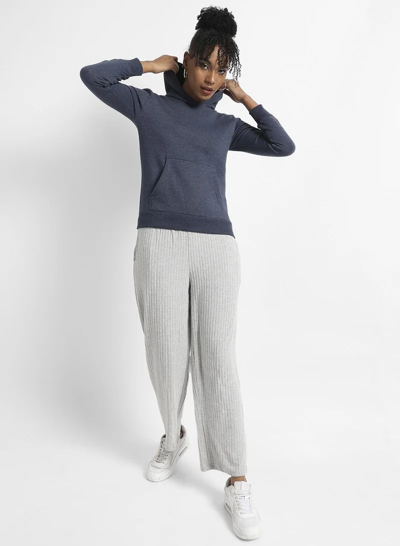 Campus Sutra Women's Prussian Blue Heathered Hoodie With Kangaroo Pocket