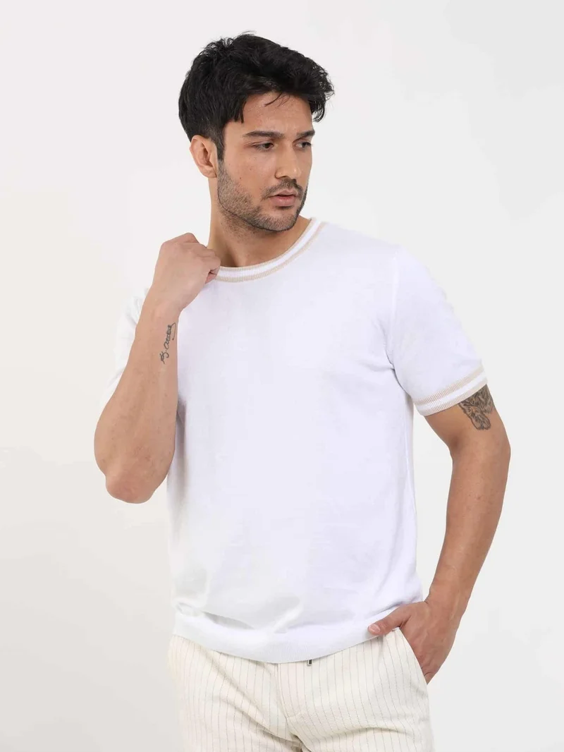 Dufy White Men's Slim Fit Plain O Neck Sweater - 104646
