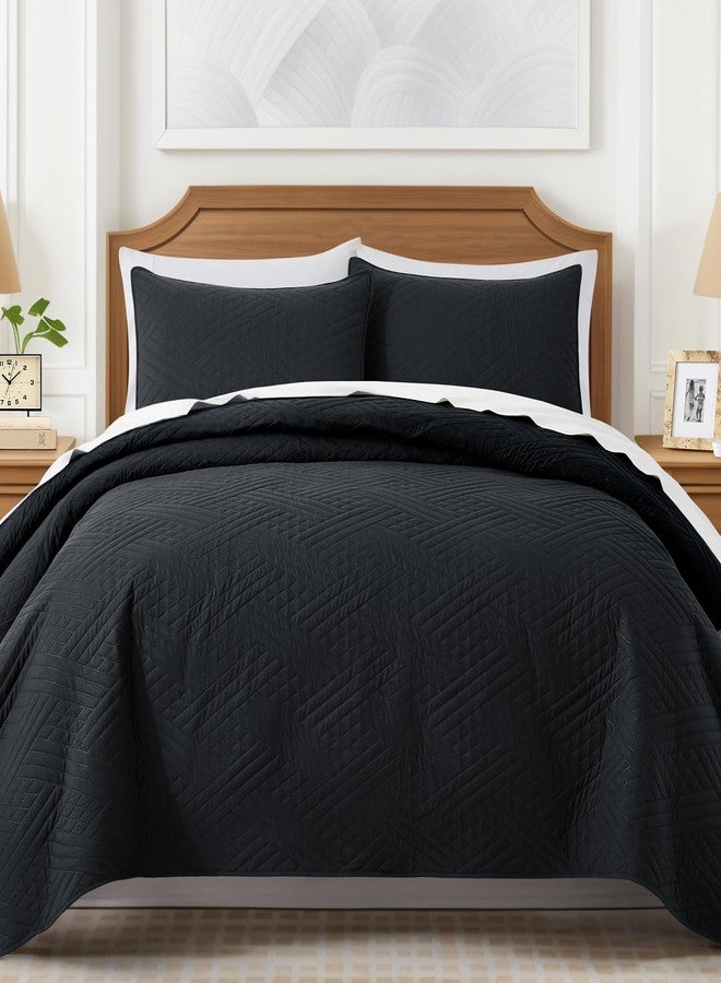 Lavsiry Black Quilt Queen Size with Striped Pattern, Lightweight Soft Summer Microfiber Bedspread & Coverlet Bedding Set for All Seasons - 3 Piece(1 Quilt, 2 Pillow Shams) - Image 2