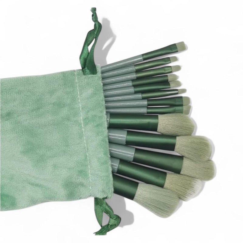 POLMI 13Piece Professional Makeup Brush - Image 1
