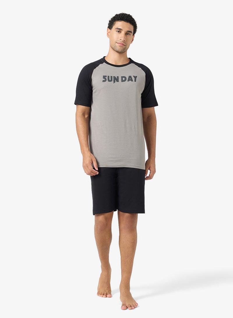 Seventy Five Printed Short Sleeve T-Shirt And Shorts Set - Image 5