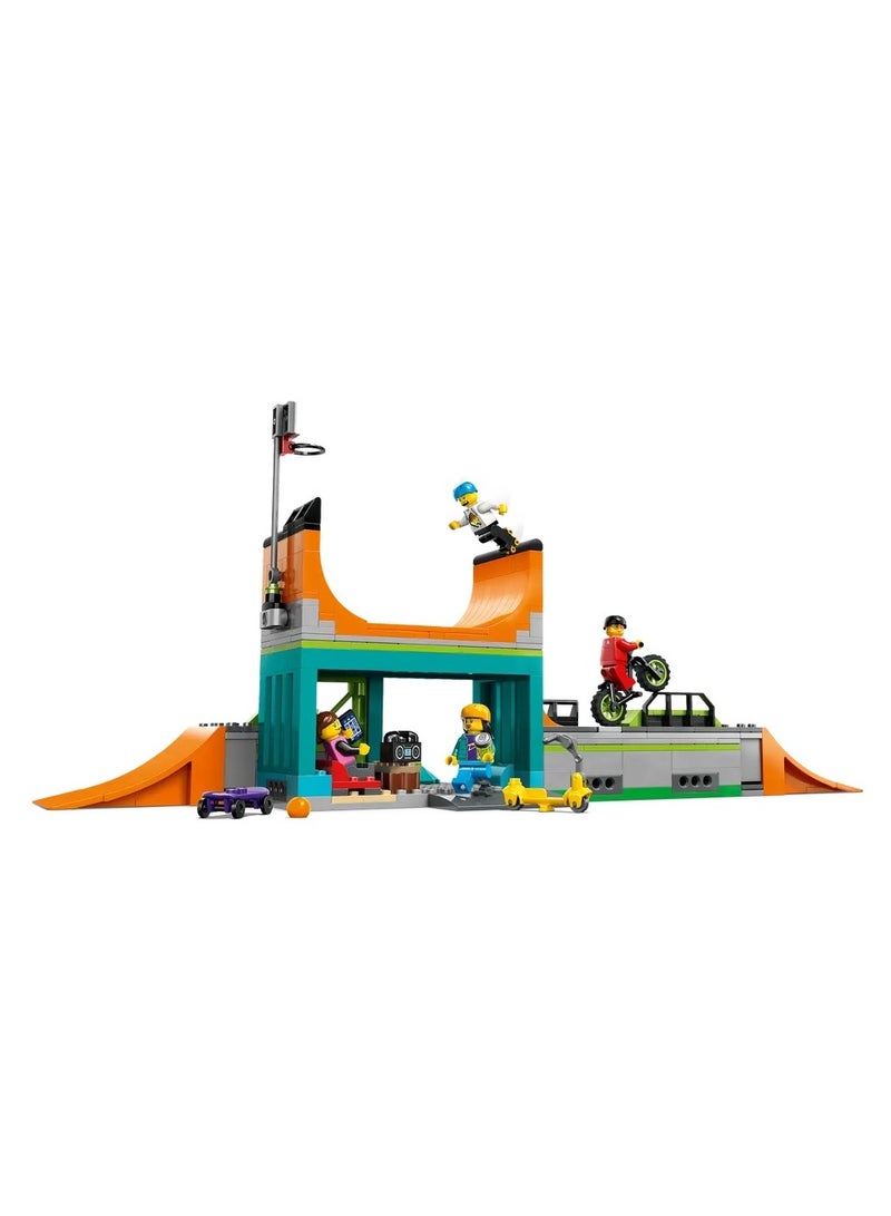 LEGO - Street Skate Park 454 Pieces - 60364 - Image 3