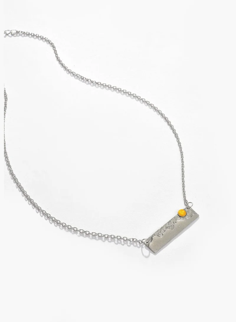 SOHI Silver Plated Designer Stone Pendant Chain