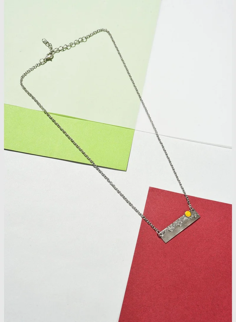 SOHI Silver Plated Designer Stone Pendant Chain