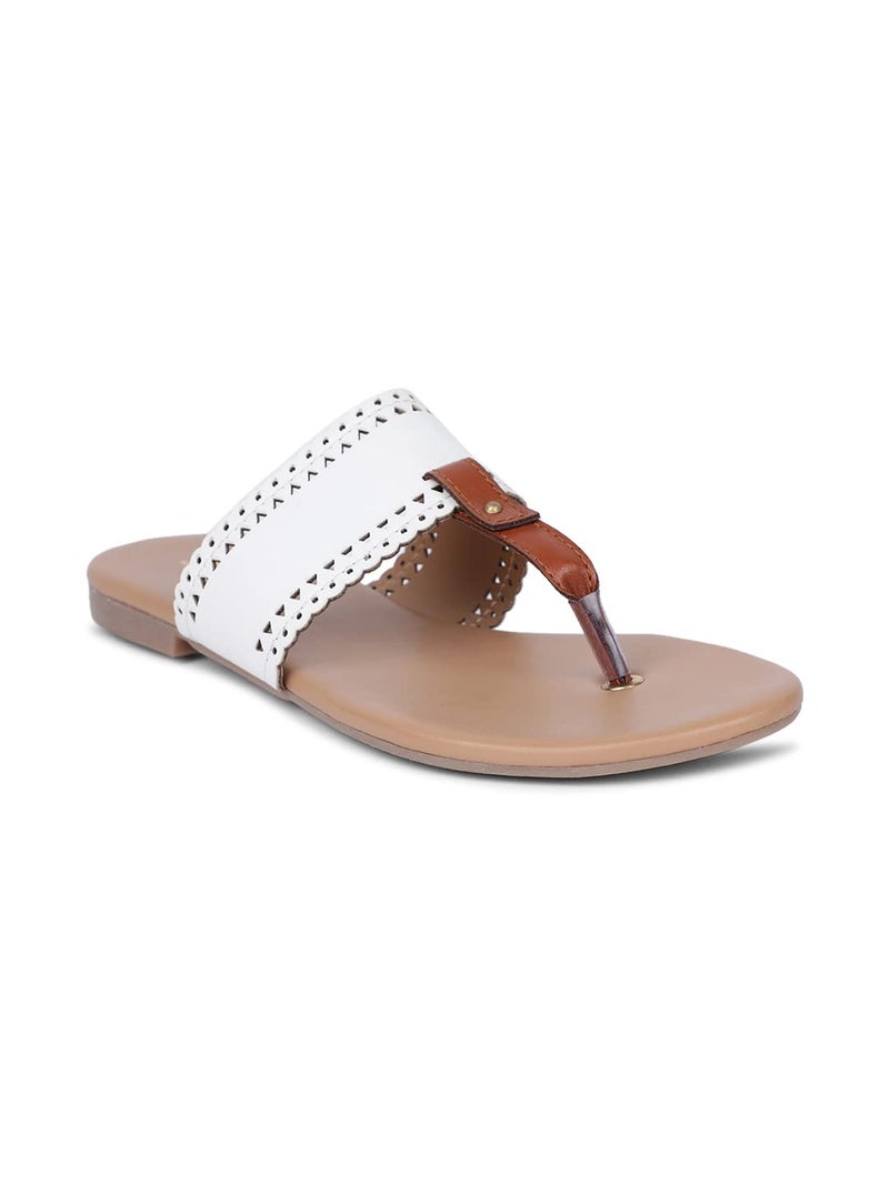Bata Blake Thong Women's White Thongs - 8 UK (5711927) - Image 1