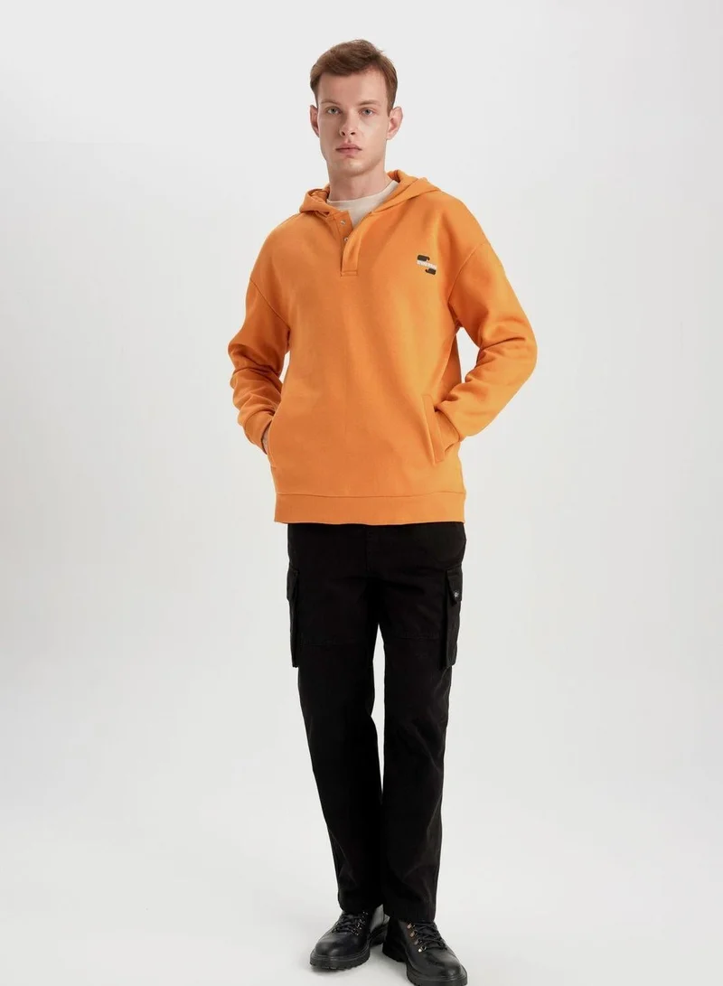 DeFacto  Man Comfort Fit Sweat Shirt for Men | Best Price UAE