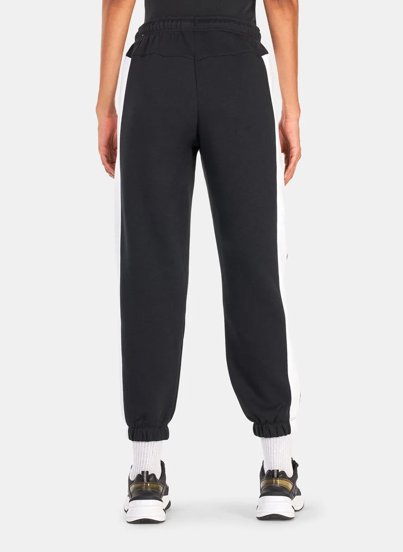 Nike Women's Sportswear Icon Clash Casual Pants