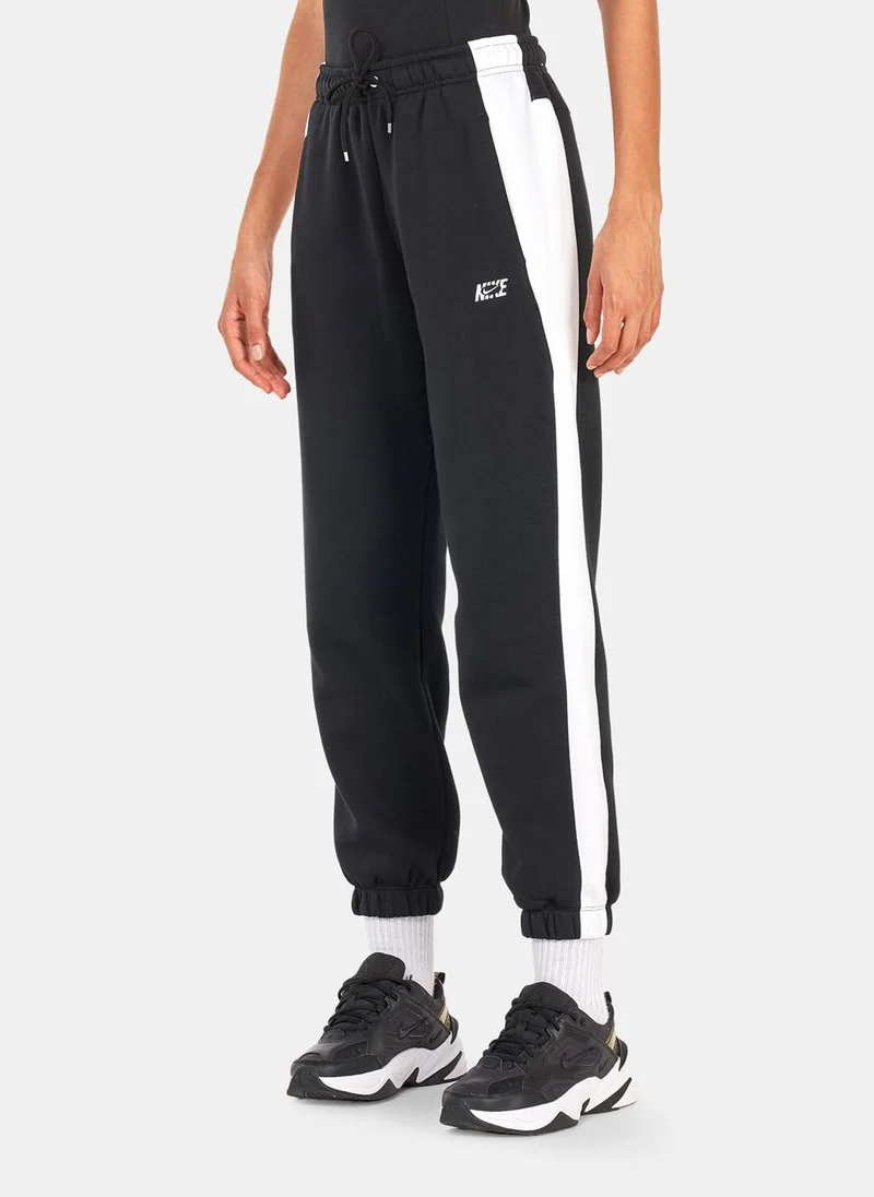 Nike Women's Sportswear Icon Clash Casual Pants