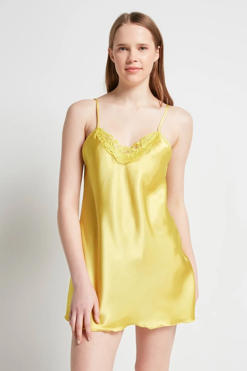 C&city 005 Women's Satin Nightgown Light Yellow