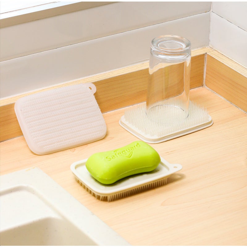 Bendable Multifunctional Vegetable Fruit Cleaning Brush - Image 4