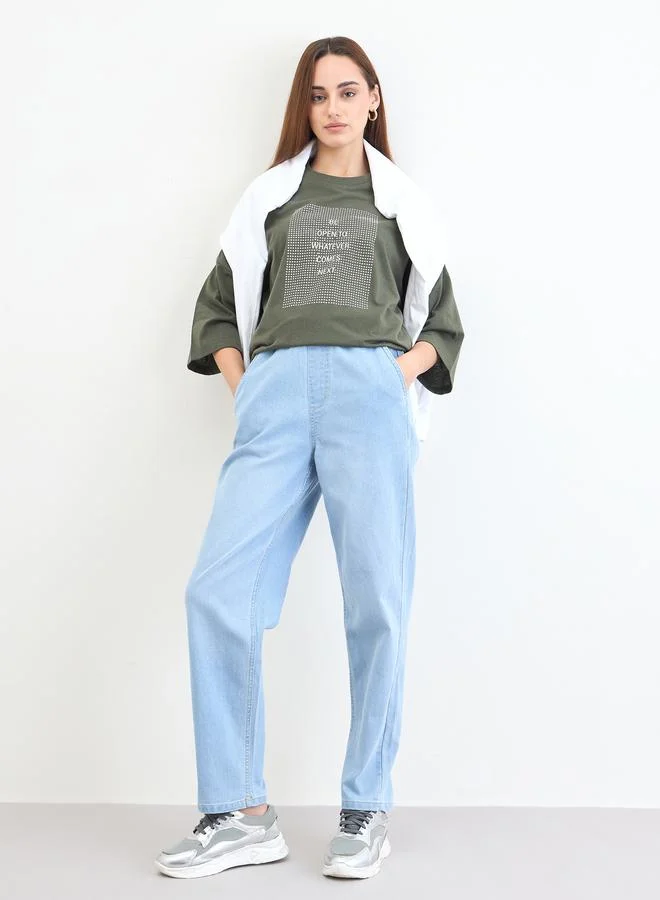 ستايلي تيشيرت واسع بطبعة كتابة وأكمام بطول 3/4