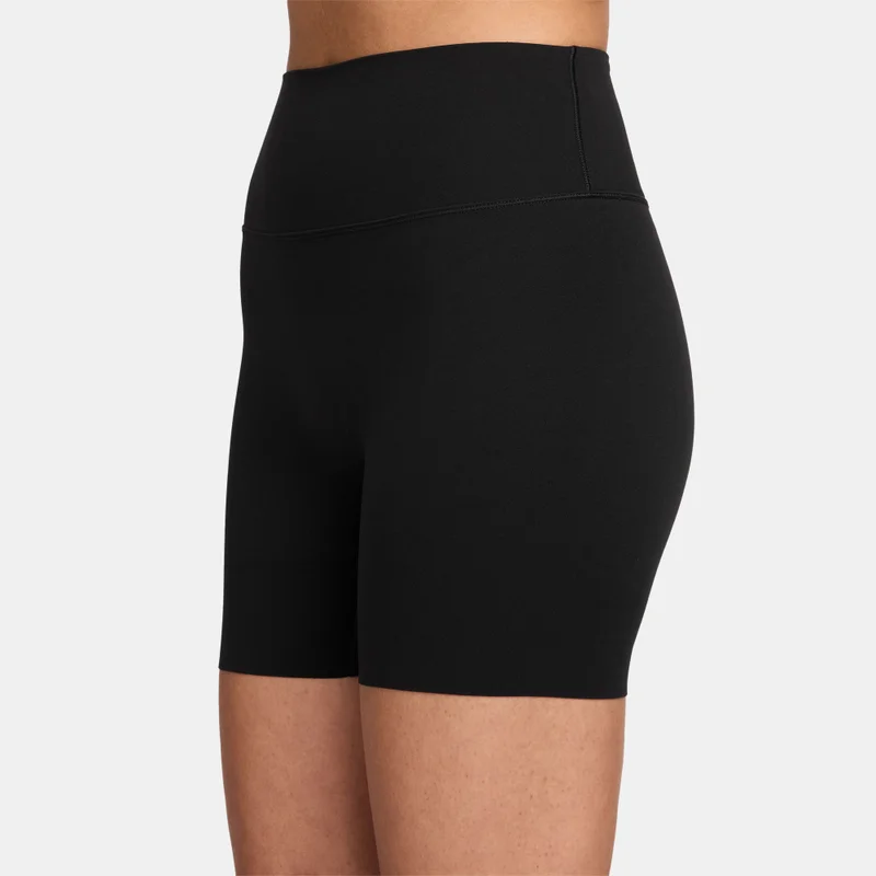 Nike Black Women's Zenvy Biker Shorts for Women | Best Price UAE