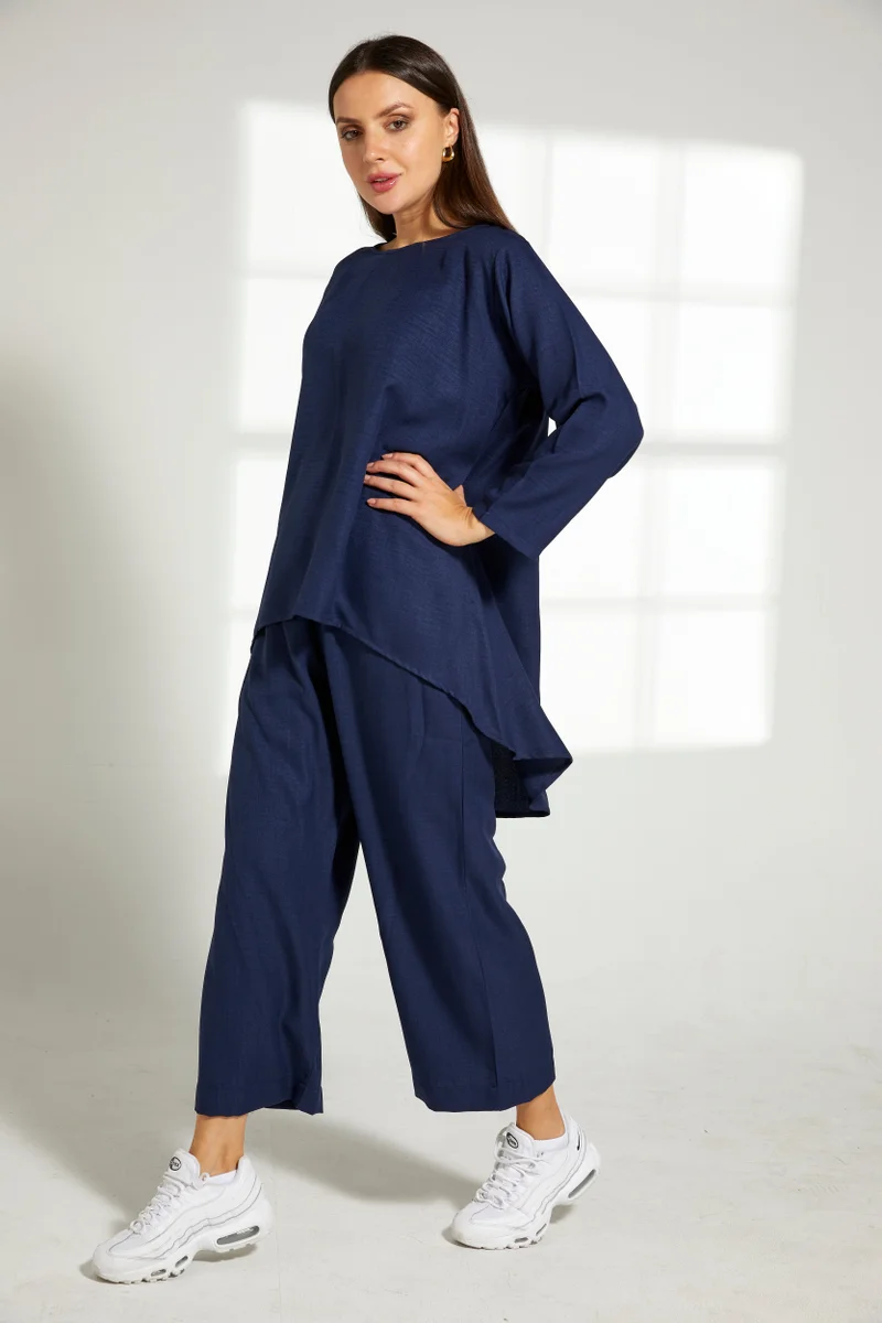 مويستريت Asymmetric Boat Neck Top & Pants Set