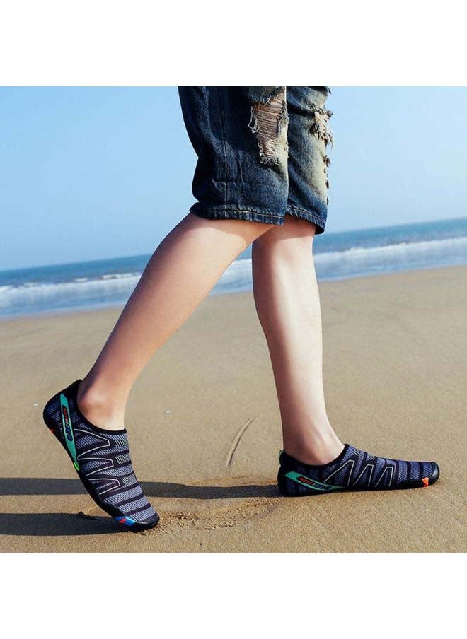 NIBEMINENT Pair Of Quick Dry Barefoot Water Shoes  - Image 3