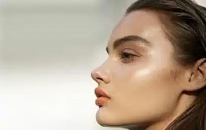 SUPRICHI Highlighter Powder Glitter Palette Rose Shape Face makeup Glow Face Shimmer Longlasting Highliter 12g - Image 3