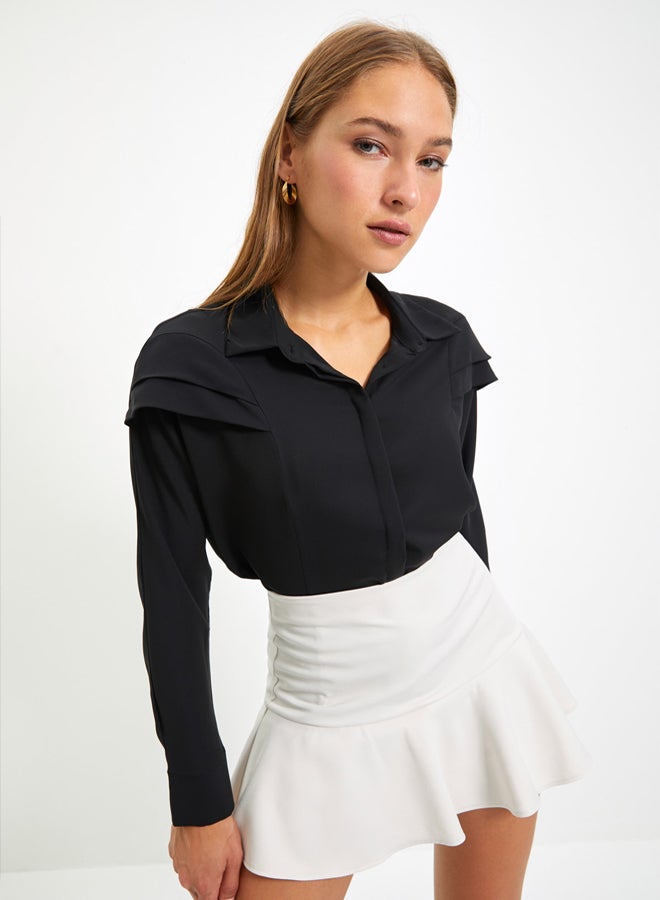 Black Shoulder Flounce Woven Shirt TWOAW22GO0375