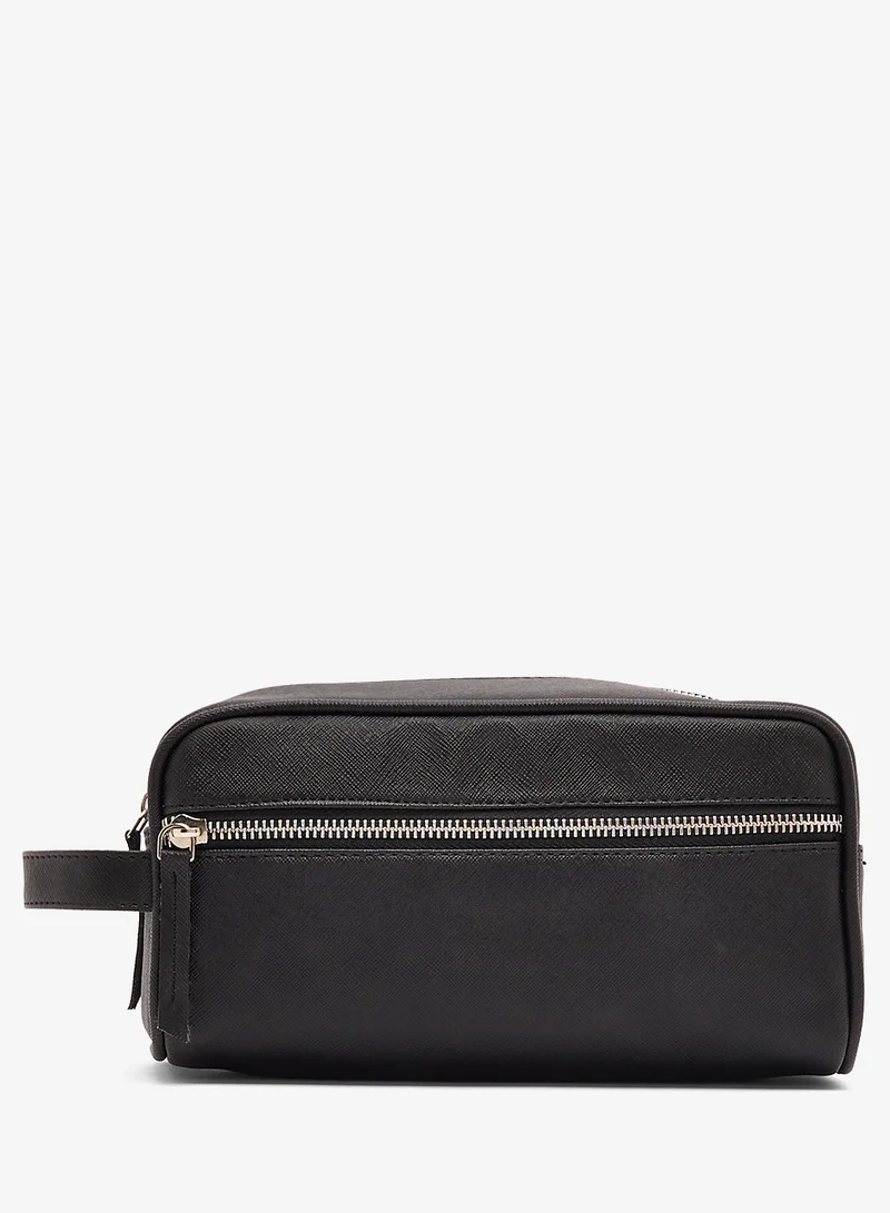 Seventy Five Spacious Storage Wash Bag