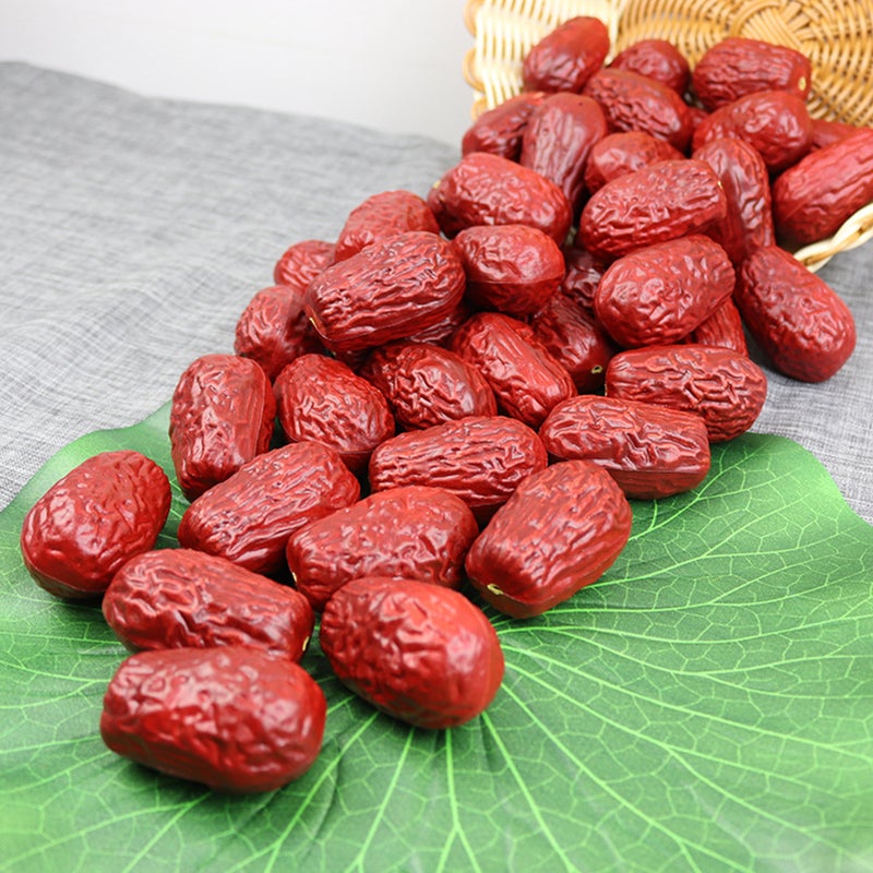 30Pcs Artificial Red Dates Lifelike Dried Jujube Decoration Home Ornament Photography Props - Image 1