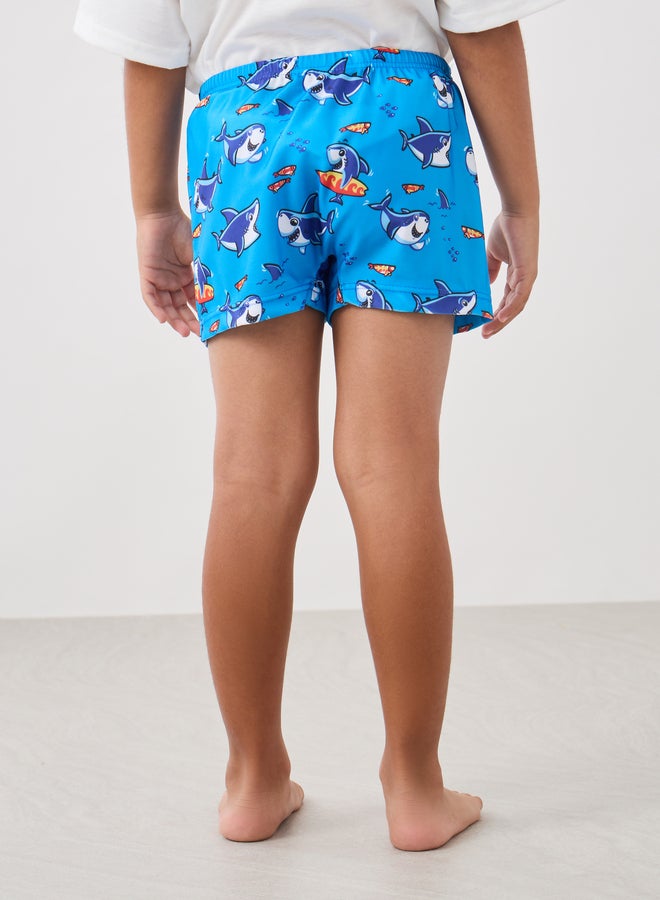 Styli Styli Graphic Print Swim Shorts with Hat  - Image 5