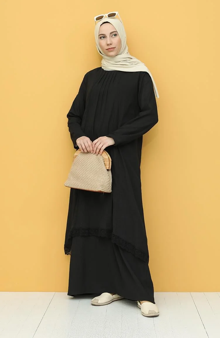 اليش شيل بيزي Lace Trimmed Dress