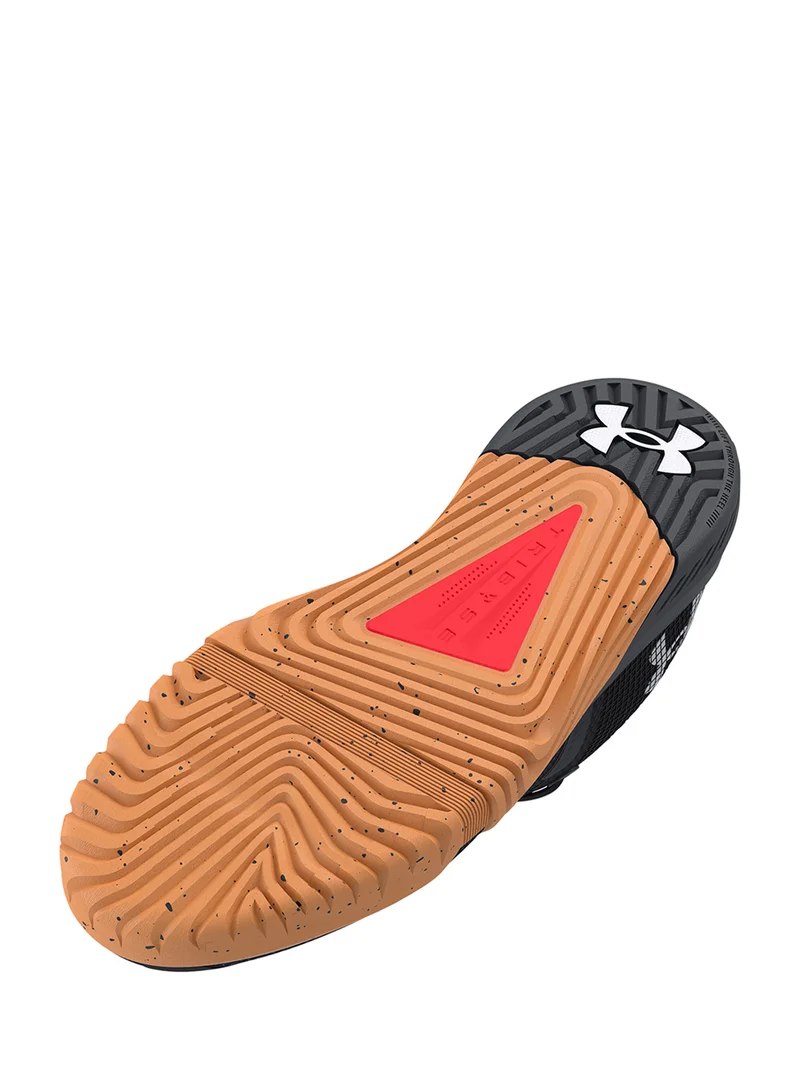 UNDER ARMOUR Tribase Reign 6