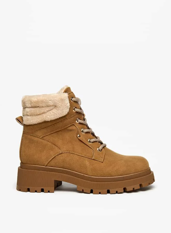 فلورا بيلا من شو إكسبرس Women Panelled Lace-Up Ankle Boots with Pull Tabs
