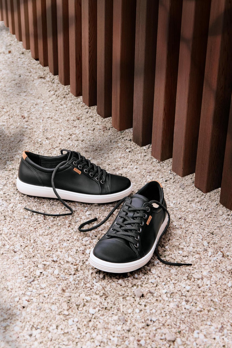 ECCO Women's Soft 7 Sneaker, Black, 5-5.5 - Image 2