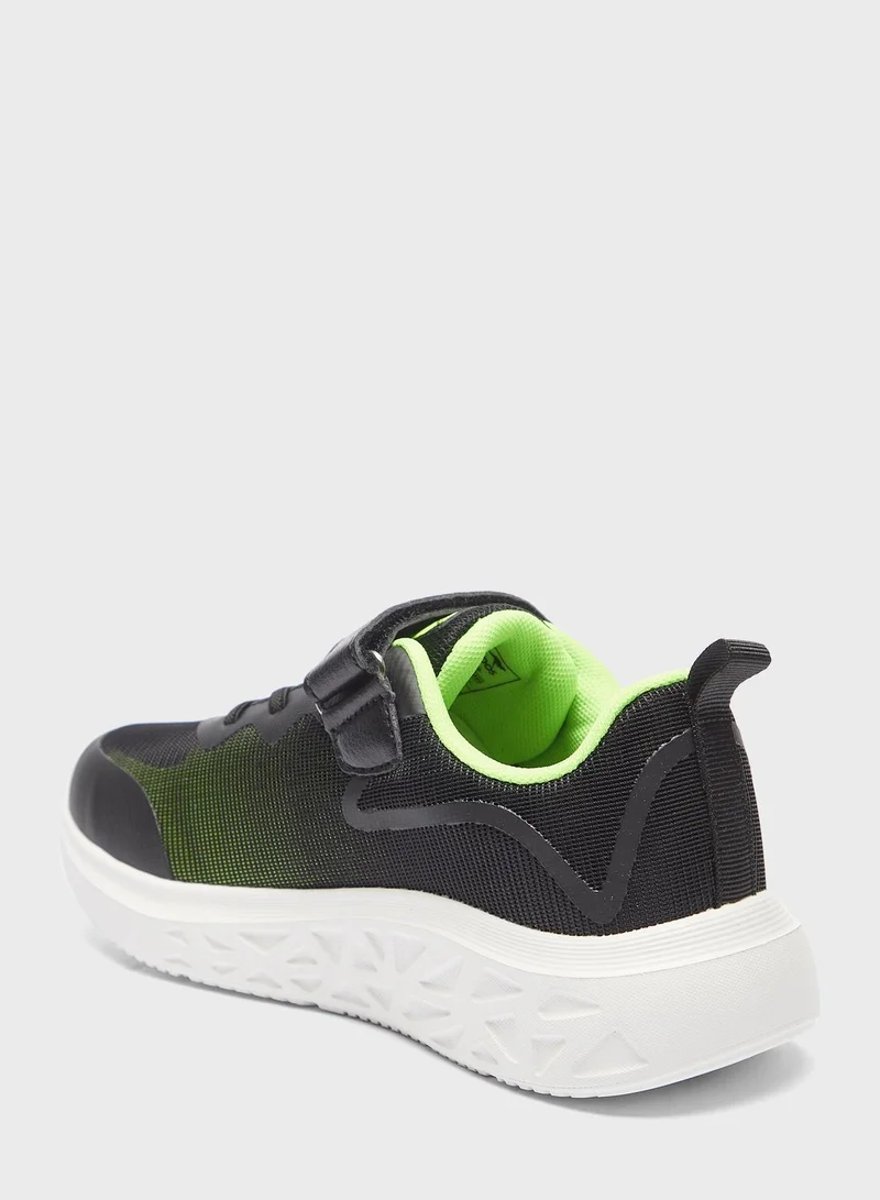 kangaROOS Kids Sports Shoes