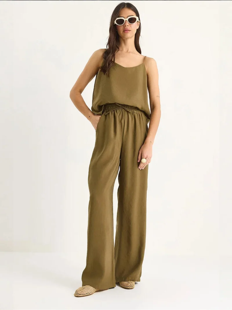 LUCCI V-Neck Long Sleeve Two-Piece Coord Set