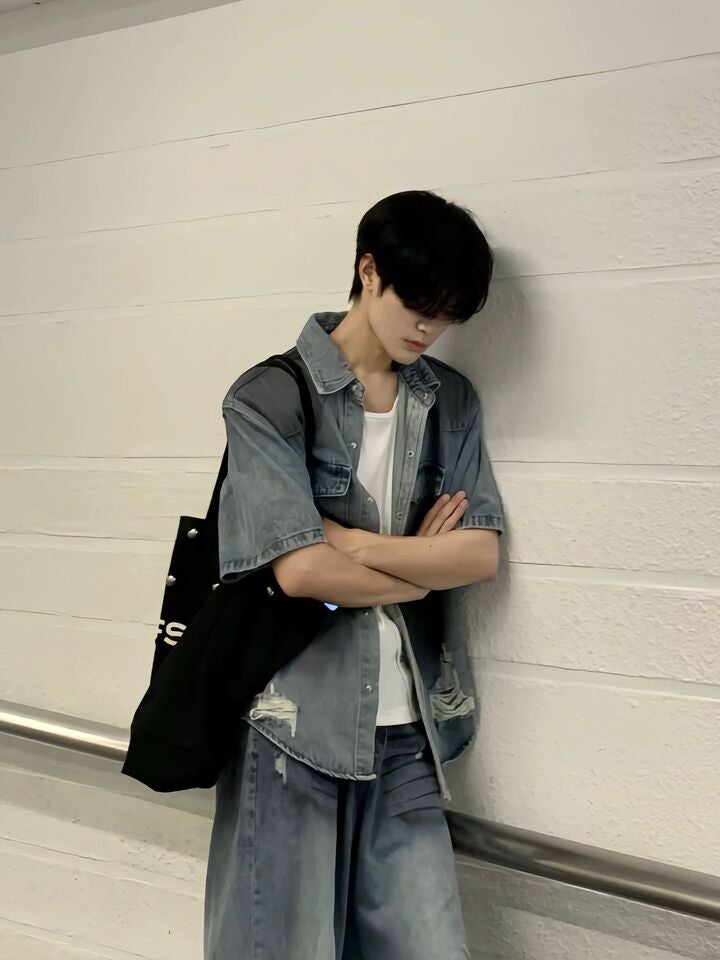 Unisex Classic Denim Jeans Loose Fit Daily Outdoor Wear - Image 1