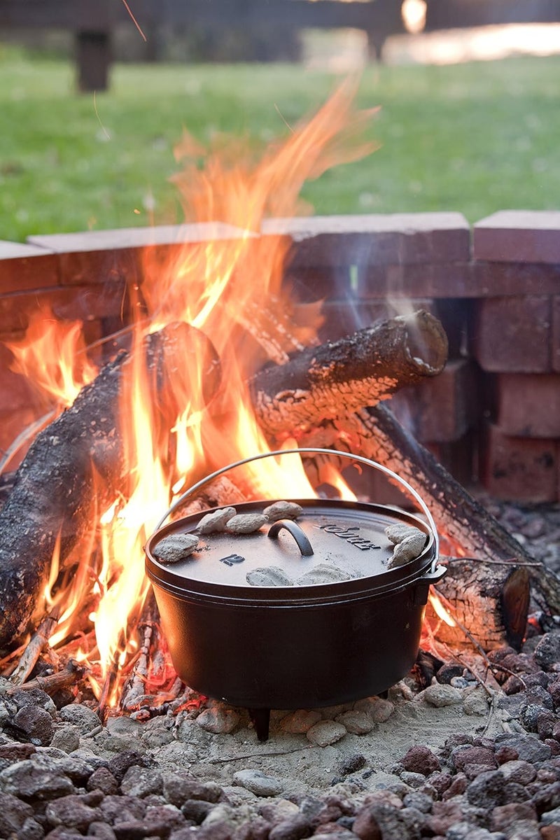 LODGE Lodge 12 8Qt Cast Iron Dutch Oven D12DCO3  - Image 4