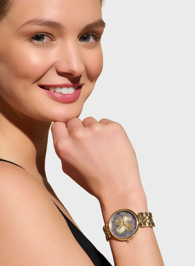OLIVIA BURTON Ob Signature
Dogwood T-Bar Analog Watch