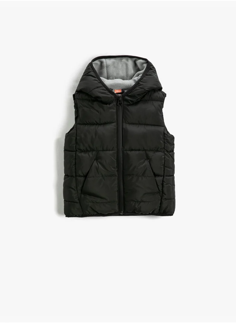 كوتون Puffer Hooded Vest Fleece-Lined