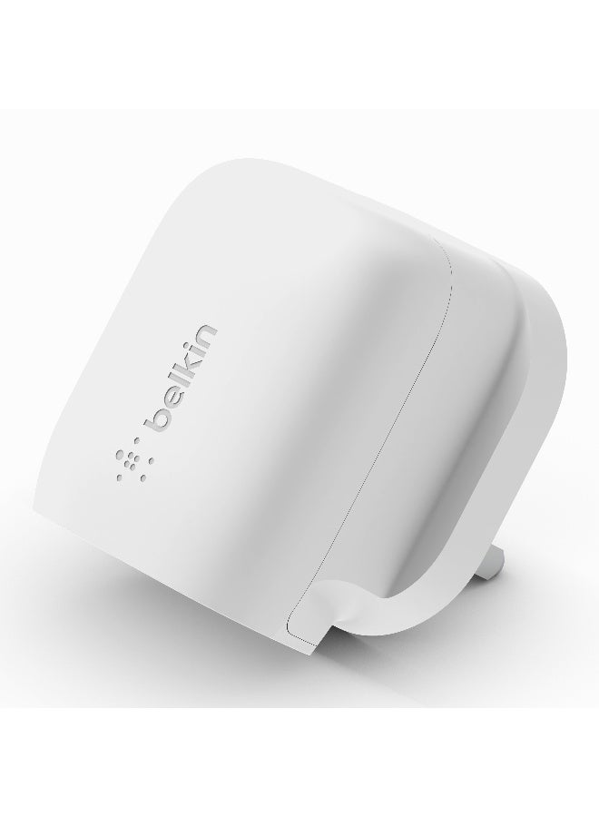 بيلكين شاحن حائط سريع USB من النوع C بقدرة 20 وات مع كابل USB من النوع C إلى Lightning، وUSB-C Pd 3.1 Pps معتمد وتصميم بحجم مناسب للسفر لهاتف iPhone 14 وPro وMax وMini وiPad وGalaxy وPixel والمزيد باللون الأبيض - Image 3