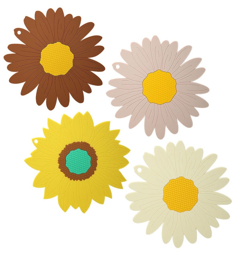 P Plus Fire Multi-Purpose Silicone Mat Trivet Set Placemat Coaster Set Pot Holders Hot Pads Microwave Mat Flower Design Hot Pad to Portect Your Table (Big, Set of 4, Multi) - Image 1