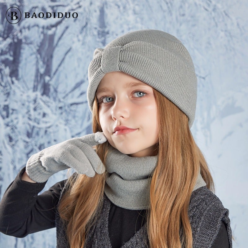 Bao Di Duo Kids Winter Hat Scarf Gloves 3-Piece Set Touchscreen Gloves Boys Girls Warm Knitted Beanie Set - Image 3