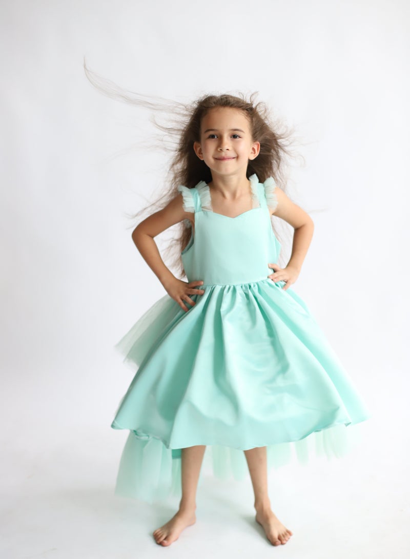 D'Daniela D' Daniela - Sleeveless Long Tail Dress Green - Image 1