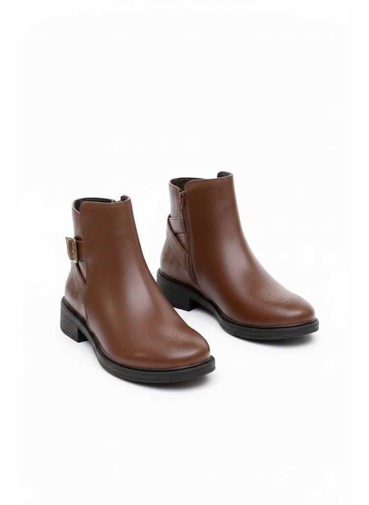 Stylish women's boots with a comfortable heel and elegant design - available in various colors and sizes - Image 2