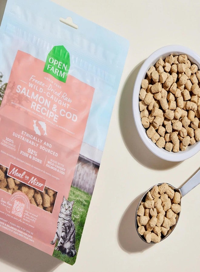 Open Farm أوبن فارم، طعام قطط مجفف بالتجميد، قطع وجبة كاملة أو مكافآت للقطط مع 92% لحم، أعضاء وعظام، وصفة سمك السلمون وسمك القد البري، كيس 9 أونصة - Image 3