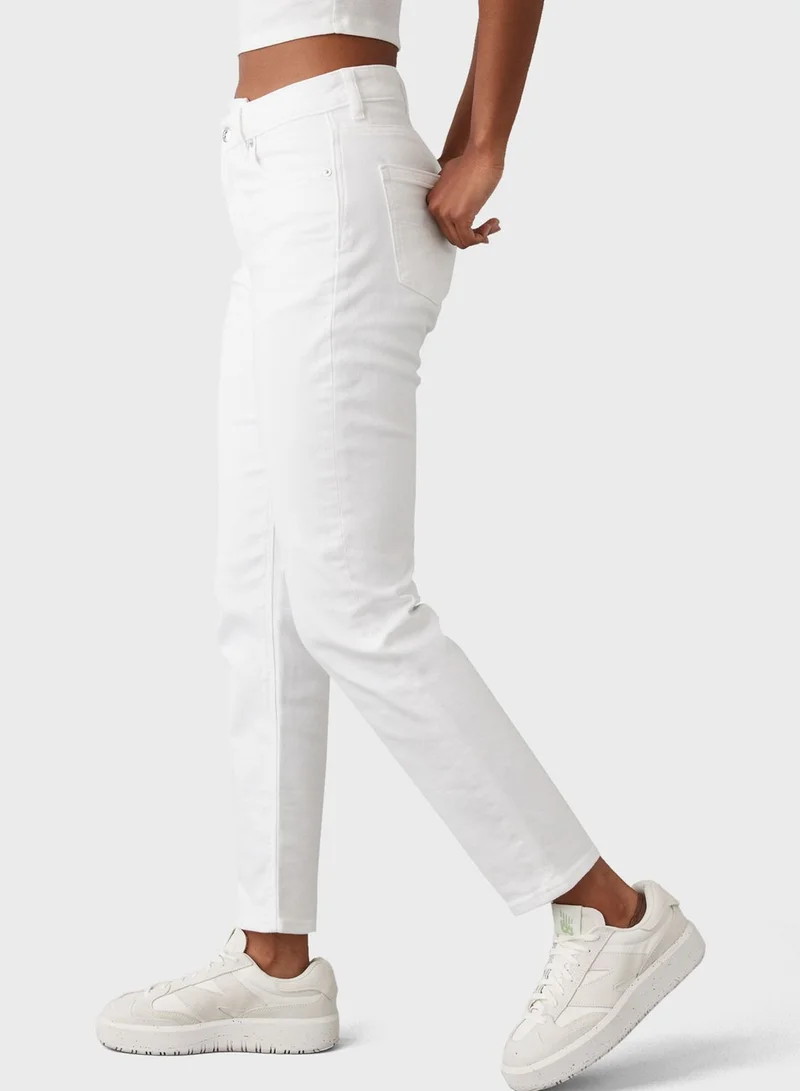 American Eagle High Waist Mom Jeans