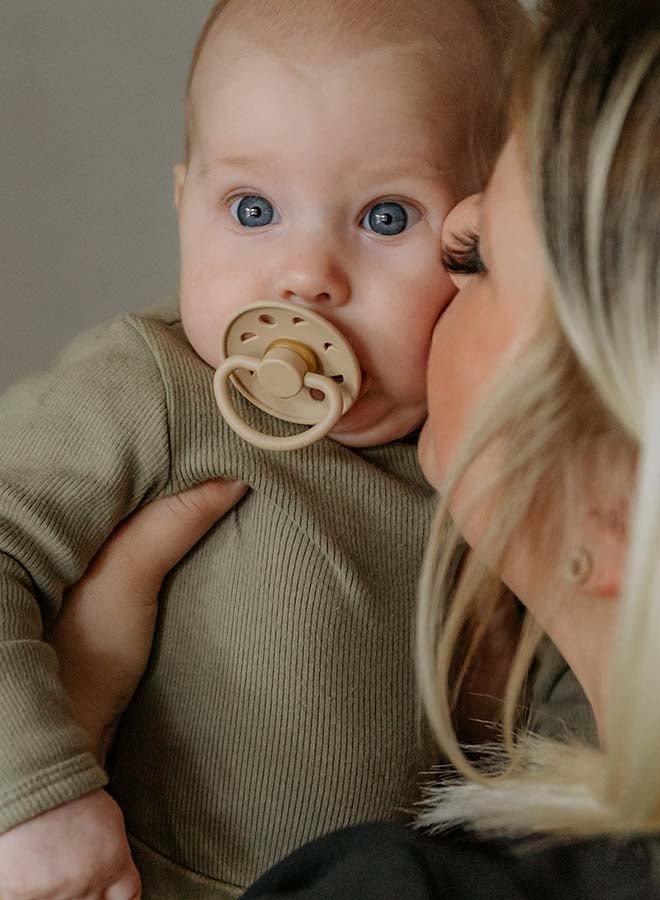 FRIGG Rope Latex Baby Pacifier 0-6M 1-Pack Powder Blue - Size 1 - Image 5