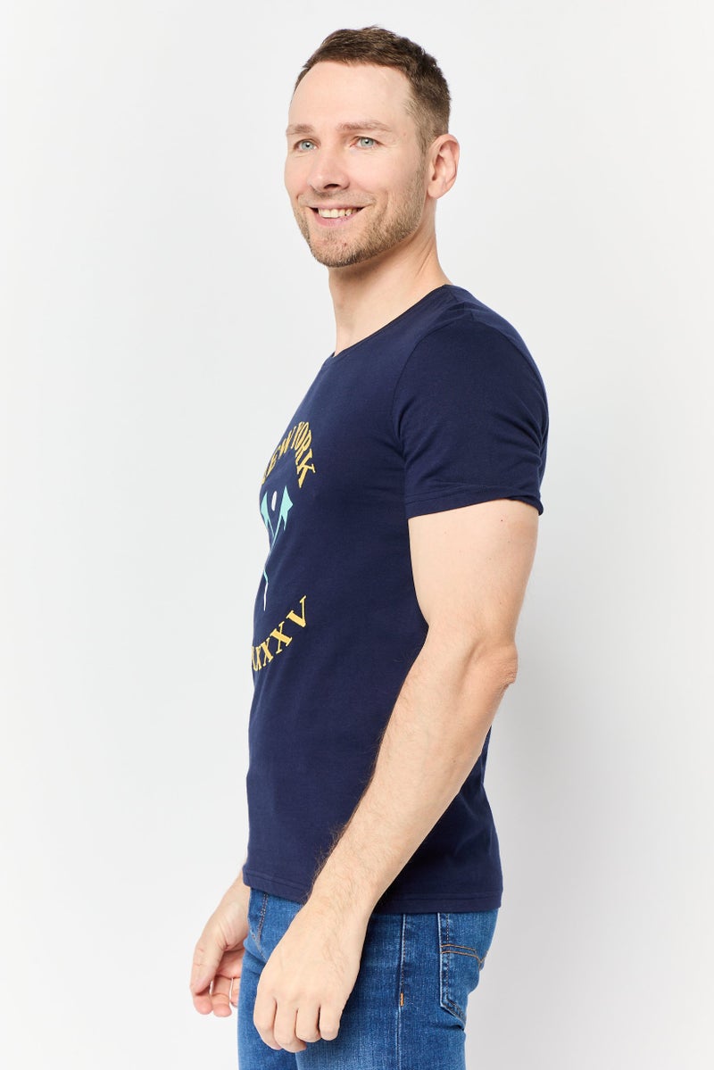 DeFacto تي شيرت رجالي بأكمام قصيرة وياقة دائرية مزخرفة، أزرق داكن - Image 3