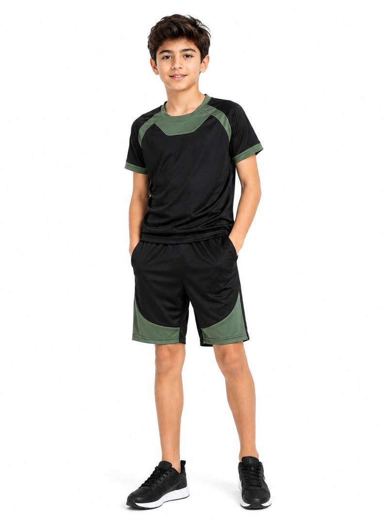 Caesar Boys' 2-piece sports set: T-shirt and shorts. - Image 1