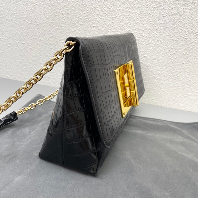 Luxury Large Hardware Crocodile Pattern Chain And Leather Small Bag Women'S 2022 New Armpit Shoulder Turn Buckle Flip Bag - Image 4