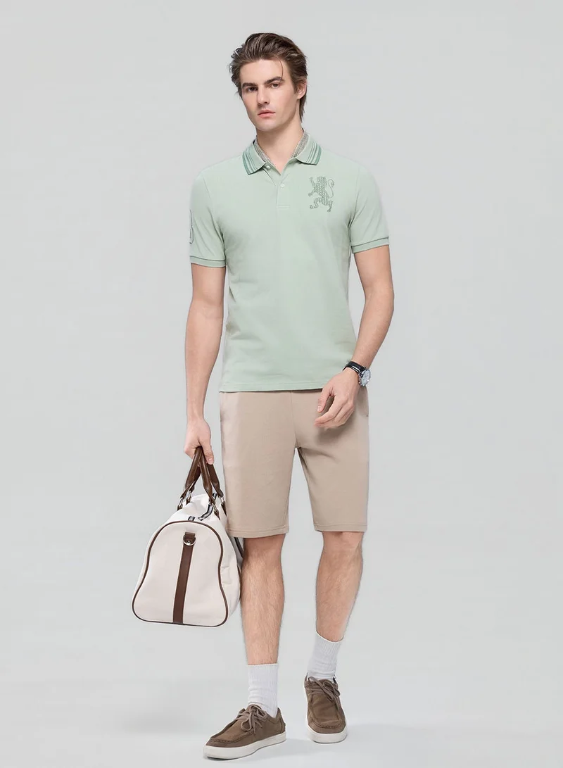 GIORDANO Men’s Cotton Slim Polo with 3D Lion Embroidery