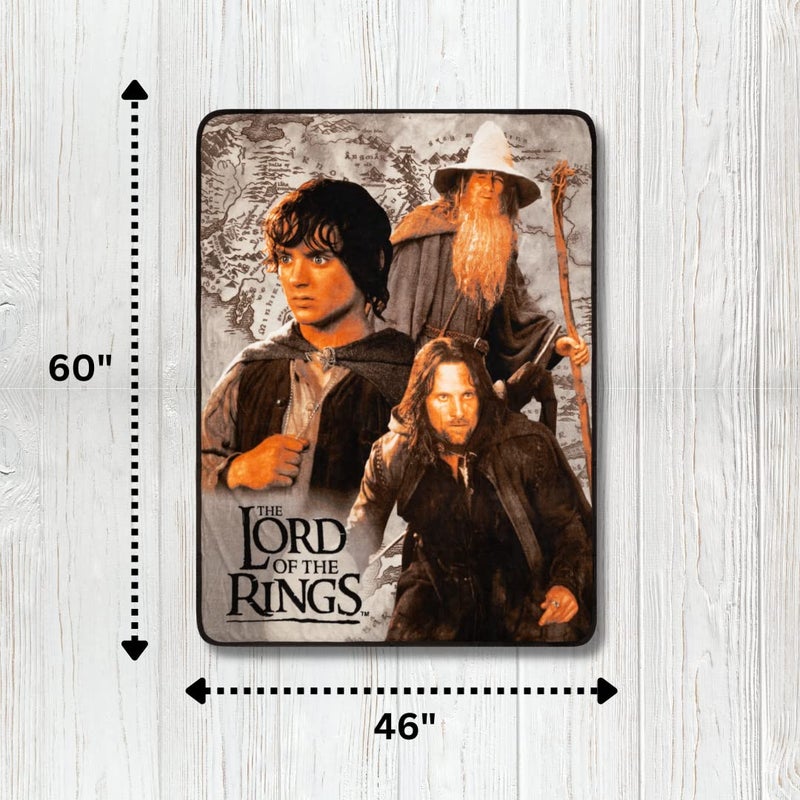 Franco Franco Collectibles The Lord of The Rings Bedding Super Soft Micro Raschel Throw  46 in x 60 in  (Official Licensed Product)  - Image 3