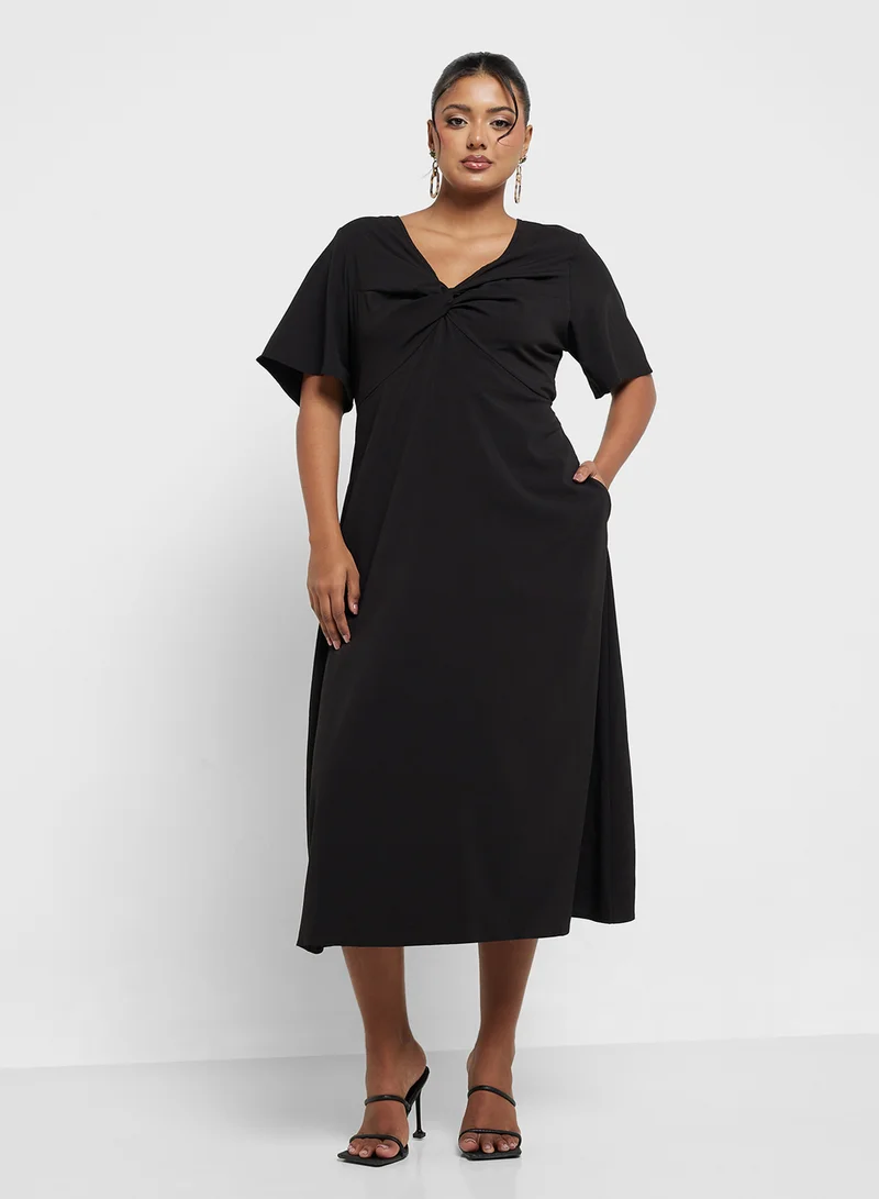 Ginger Plus Knot-Front Midi Dress
