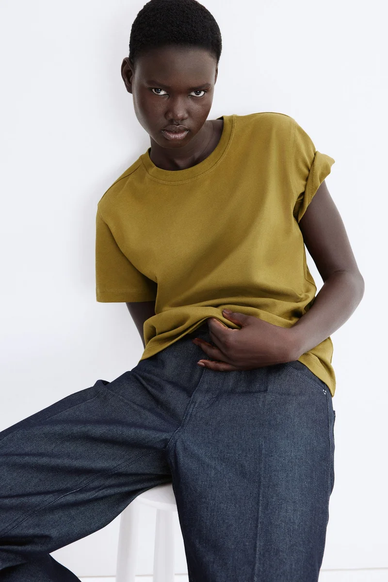 اتش اند ام تي-شيرت قطني فضفاض