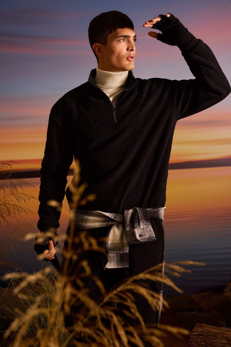 DeFacto Boxy Fit Printed Long Sleeve Sweatshirt - Image 1